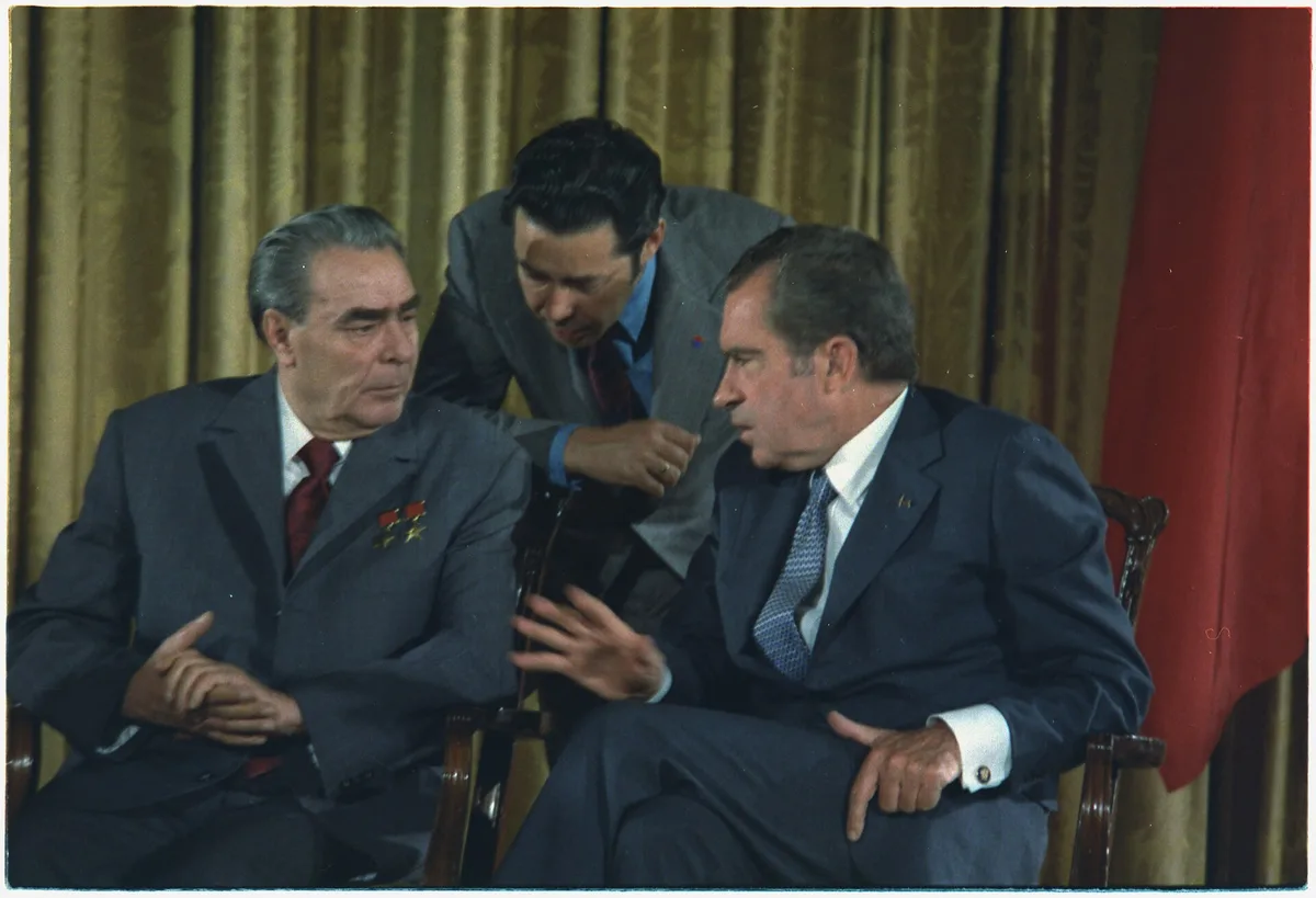 Л. Брежнев и Р. Никсон во время визита советского руководителя в США, 1973 год