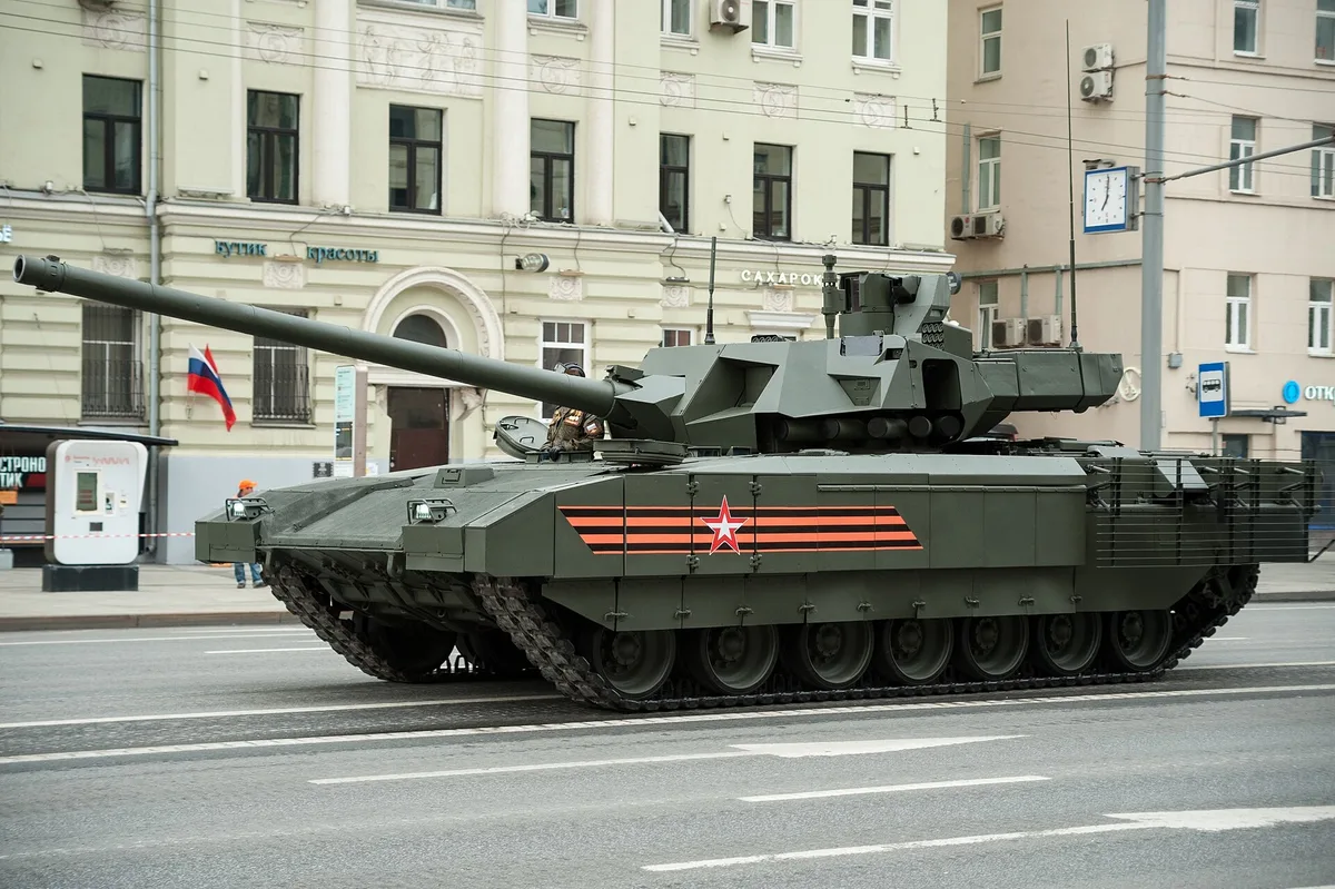 Танк Т-14 «Армата» на репетиции парада в Москве